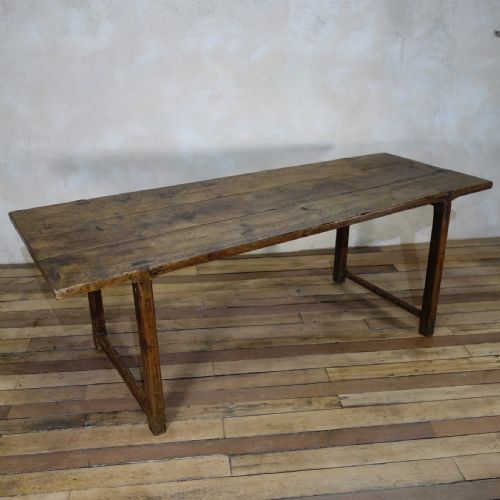 AN 18TH CENTURY FRENCH PRIMITIVE CHERRYWOOD FARMHOUSE TABLE VERNACULAR - ADDITIONAL PHOTO 2
