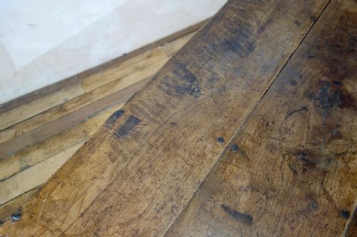 AN 18TH CENTURY FRENCH PRIMITIVE CHERRYWOOD FARMHOUSE TABLE VERNACULAR - ADDITIONAL PHOTO 6