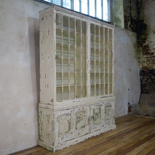 A LARGE 19TH CENTURY PAINTED GLAZED BOOKCASE CABINET - ADDITIONAL PHOTO 4