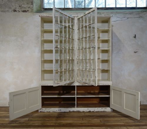A LARGE 19TH CENTURY PAINTED GLAZED BOOKCASE CABINET - ADDITIONAL PHOTO 9