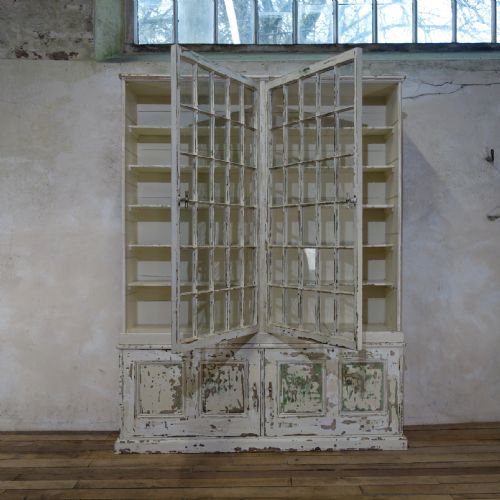 A LARGE 19TH CENTURY PAINTED GLAZED BOOKCASE CABINET - ADDITIONAL PHOTO 15