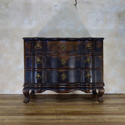 A LARGE 18TH CENTURY DANISH BAROQUE EBONISED COMMODE - ADDITIONAL PHOTO 4
