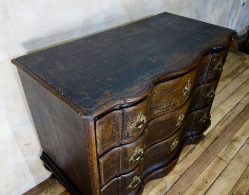 A LARGE 18TH CENTURY DANISH BAROQUE EBONISED COMMODE - ADDITIONAL PHOTO 11