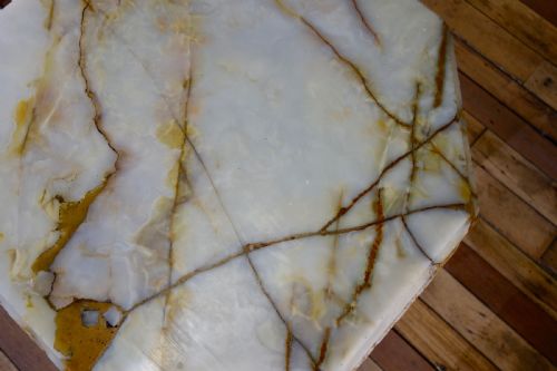 A 19TH CENTURY BLEACHED OAK OCTAGONAL SIDE TABLE ONYX TOP - ADDITIONAL PHOTO 1