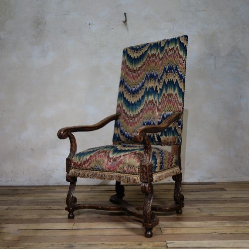 17th century walnut open armchair national trust in pointe d'hongerie needlework - CATEGORY: ANTIQUE CHAIRS - DATED 17TH CENTURY