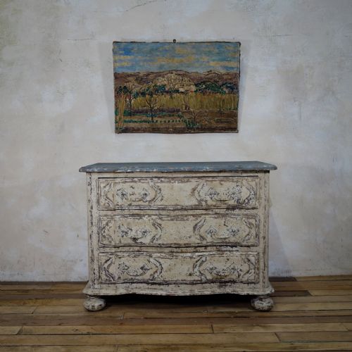 AN ORIGINAL PAINTED FRENCH SERPENTINE COMMODE CHEST OF DRAWERS - ADDITIONAL PHOTO 10