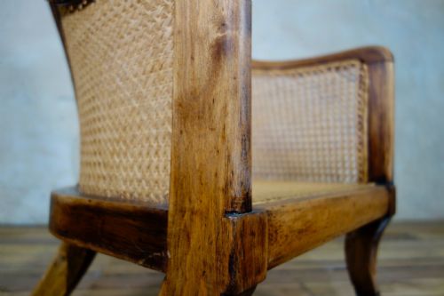 A REGENCY 19TH CENTURY CANED BERGERE LIBRARY TUB CHAIR GILLOWS MANNER - ADDITIONAL PHOTO 1