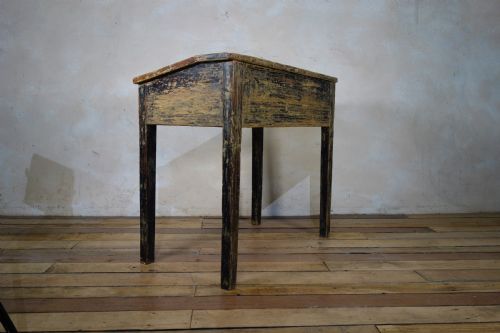 A LATE 18TH CENTURY FRENCH PRIMITIVE SLANTED SCHOOL DESK - ADDITIONAL PHOTO 9