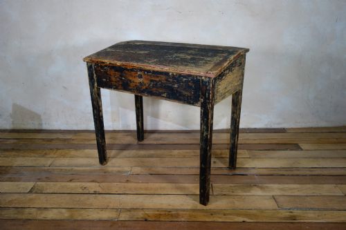 A LATE 18TH CENTURY FRENCH PRIMITIVE SLANTED SCHOOL DESK - ADDITIONAL PHOTO 12