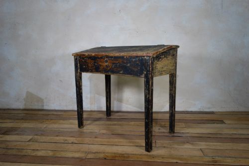 A LATE 18TH CENTURY FRENCH PRIMITIVE SLANTED SCHOOL DESK - ADDITIONAL PHOTO 13