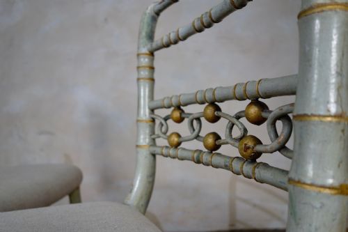 A PAIR OF REGENCY 19TH CENTURY FAUX BAMBOO ORIGINAL PAINTED SIDE CHAIRS - ADDITIONAL PHOTO 5
