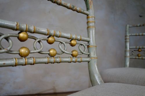 A PAIR OF REGENCY 19TH CENTURY FAUX BAMBOO ORIGINAL PAINTED SIDE CHAIRS - ADDITIONAL PHOTO 9