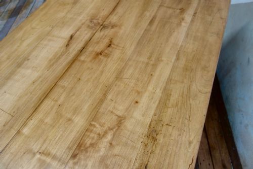 A 19TH CENTURY FRENCH FRUITWOOD FARMHOUSE TABLE - ADDITIONAL PHOTO 12