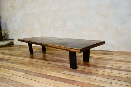 a large scale 19th century hardwood coffee low table - CATEGORY: ANTIQUE TABLES - DATED 19TH CENTURY