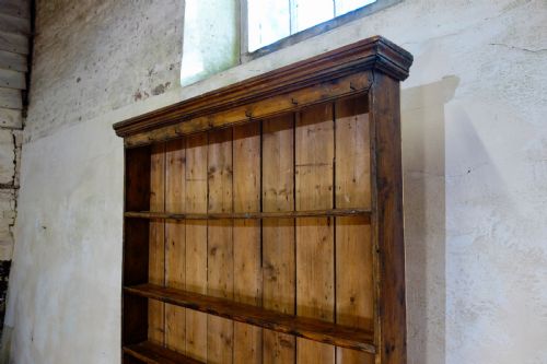 18TH CENTURY FARMHOUSE FRUITWOOD AND PINE POT BOARD KITCHEN DRESSER PLATE RACK - ADDITIONAL PHOTO 6