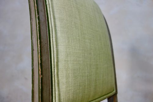 A PAIR OF 19TH CENTURY FRENCH PAINTED LOUIS XVI STYLE SIDE CHAIRS - ADDITIONAL PHOTO 11