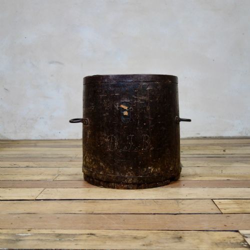 a primitive 19thcentury bushel barrel measure vessel - CATEGORY: ANTIQUE MISCELLANEOUS - DATED 19TH CENTURY