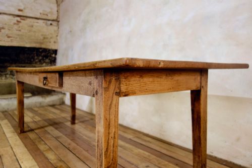 A 19TH CENTURY FRENCH ELM OAK FARMHOUSE TABLE - ADDITIONAL PHOTO 3