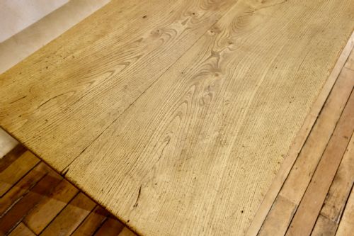 A 19TH CENTURY FRENCH ELM OAK FARMHOUSE TABLE - ADDITIONAL PHOTO 4