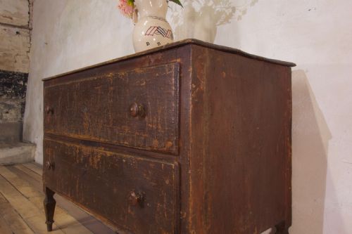 AN 18TH CENTURY NORTH ITALIAN ORIGINAL RED PAINTED COMMODE CHEST OF DRAWERS - ADDITIONAL PHOTO 6