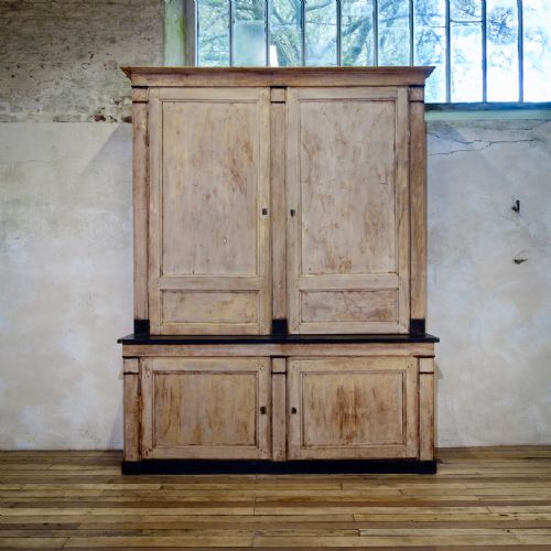a large 19th century french original painted cupboard - CATEGORY: ANTIQUE CUPBOARDS - DATED 19TH CENTURY
