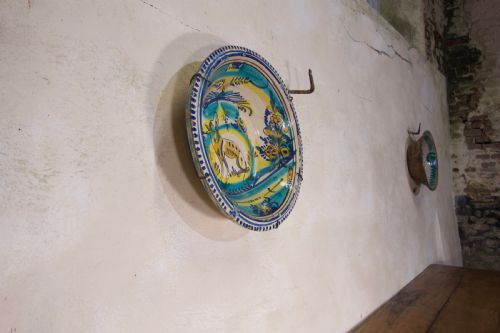A LARGE 19TH CENTURY SPANISH LEBRILLO TRIANA - ADDITIONAL PHOTO 1