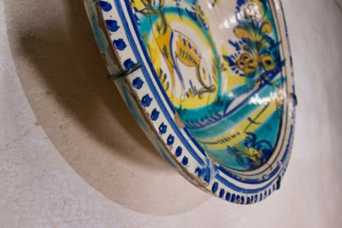 A LARGE 19TH CENTURY SPANISH LEBRILLO TRIANA - ADDITIONAL PHOTO 4