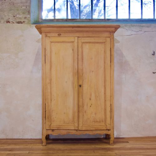 an early 19th century french original painted provincial cupboard armoire - CATEGORY: ANTIQUE CUPBOARDS - DATED 19TH CENTURY