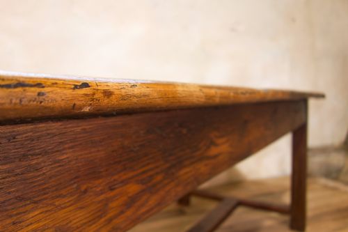 AN EARLY 19TH CENTURY OAK FRENCH FARMHOUSE REFECTORY TABLE - ADDITIONAL PHOTO 1