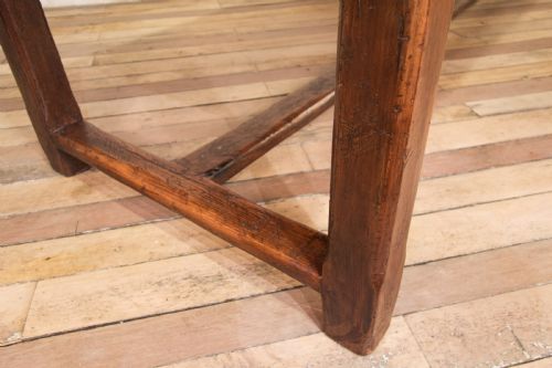AN EARLY 19TH CENTURY OAK FRENCH FARMHOUSE REFECTORY TABLE - ADDITIONAL PHOTO 7