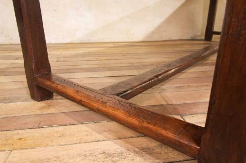 AN EARLY 19TH CENTURY OAK FRENCH FARMHOUSE REFECTORY TABLE - ADDITIONAL PHOTO 10