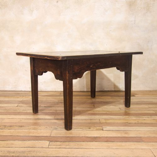 A CHARMING MID 18TH CENTURY JOINED OAK COUNTRY FARMHOUSE TABLE - ADDITIONAL PHOTO 9