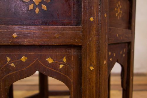 A LATE 19TH CENTURY INDIAN HOSHIARPUR OCCASIONAL OCTAGONAL TABLE - ADDITIONAL PHOTO 6