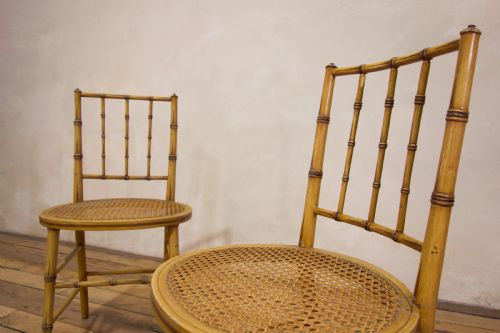 A PAIR OF LATE 19TH CENTURY PAINTED FAUX BAMBOO SIDE CHAIRS - ADDITIONAL PHOTO 1