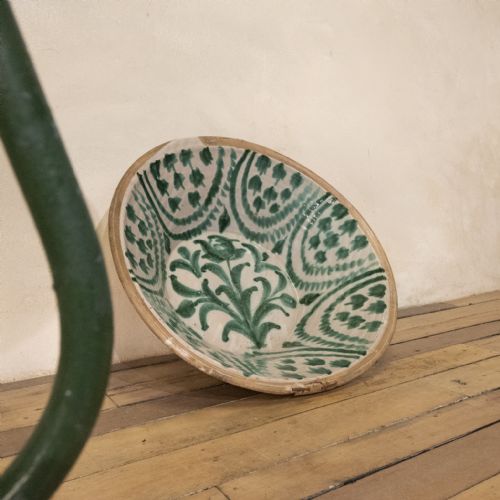 a large 19th century spanish granada fajalouza lebrillo bowl - CATEGORY: ANTIQUE CERAMICS - DATED 19TH CENTURY
