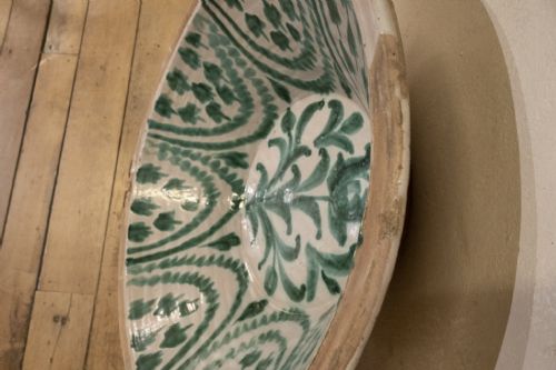 A LARGE 19TH CENTURY SPANISH GRANADA FAJALOUZA LEBRILLO BOWL - ADDITIONAL PHOTO 10