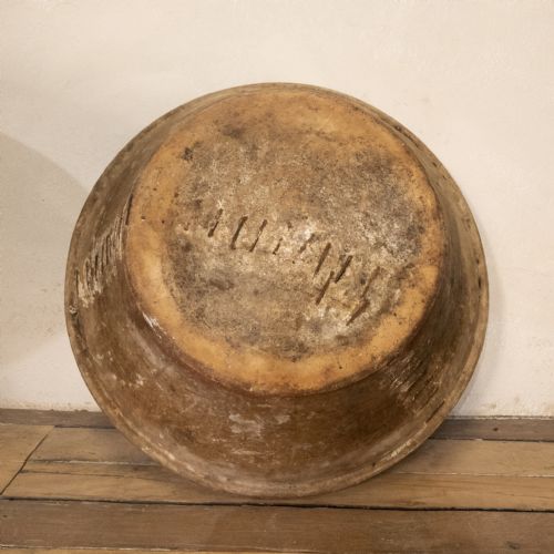 A LARGE LATE 18TH CENTURY SPANISH GRANADA FAJALOUZA LEBRILLO BOWL - ADDITIONAL PHOTO 10