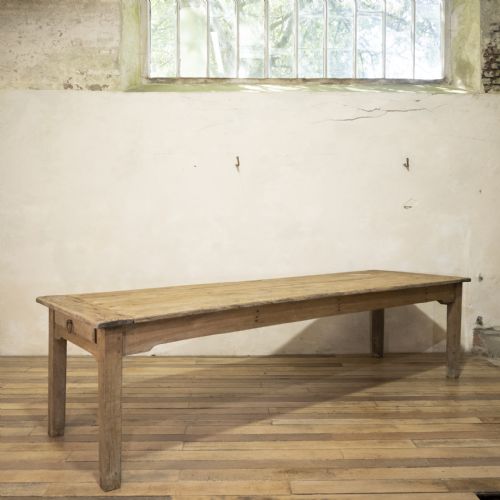 A LARGE SCALE 19TH CENTURY FRENCH SYCAMORE OAK FARMHOUSE TABLE BENCHES - ADDITIONAL PHOTO 7