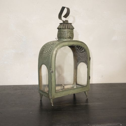 a 20th century french green tole lantern - CATEGORY: ANTIQUE LIGHTING - DATED 1900