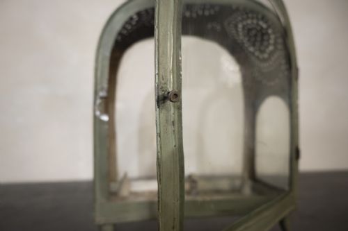 A 20TH CENTURY FRENCH GREEN TOLE LANTERN - ADDITIONAL PHOTO 11
