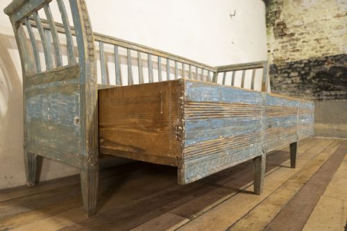 AN 18TH CENTURY GUSTAVIAN SWEDISH SOFA BENCH ORIGINAL BLUE PAINT - ADDITIONAL PHOTO 19
