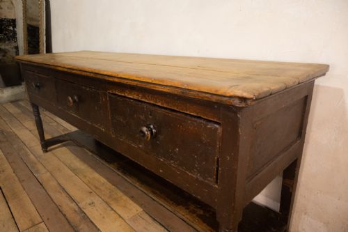 18TH CENTURY WEST COUNTRY PAINTED POTBOARD DRESSER BASE - ADDITIONAL PHOTO 7