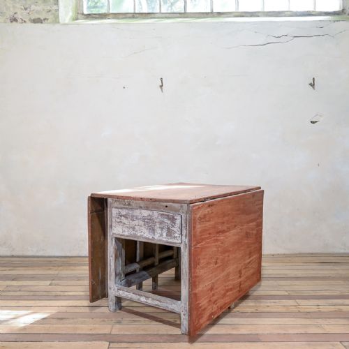 LARGE 18TH CENTURY PAINTED SWEDISH SLAGBORD TABLE - ADDITIONAL PHOTO 1