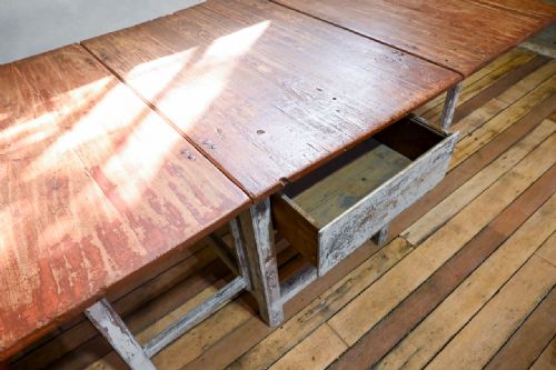 LARGE 18TH CENTURY PAINTED SWEDISH SLAGBORD TABLE - ADDITIONAL PHOTO 14