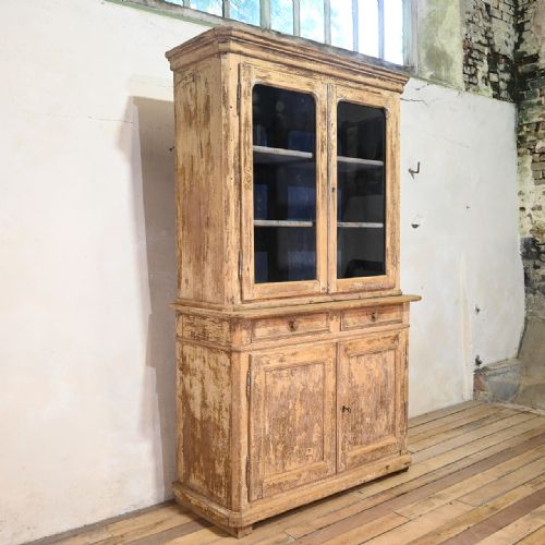 19TH CENTURY GLAZED FRENCH PAINTED BUFFET DEUX CORPS CABINET - ADDITIONAL PHOTO 1