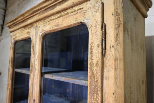 19TH CENTURY GLAZED FRENCH PAINTED BUFFET DEUX CORPS CABINET - ADDITIONAL PHOTO 9