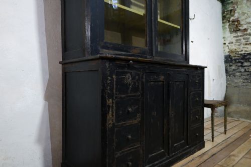 TALL 19TH CENTURY FRENCH BLACK PAINTED GLAZED CABINET - ADDITIONAL PHOTO 20