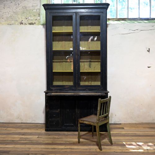 TALL 19TH CENTURY FRENCH BLACK PAINTED GLAZED CABINET - ADDITIONAL PHOTO 26