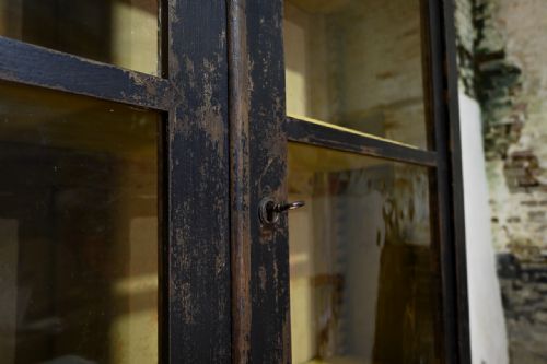 TALL 19TH CENTURY FRENCH BLACK PAINTED GLAZED CABINET - ADDITIONAL PHOTO 28