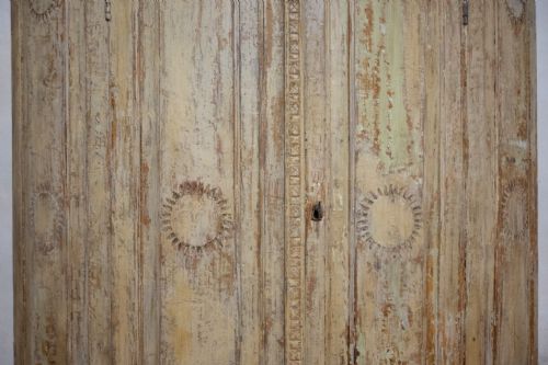AN 18TH CENTURY DRY SCRAPED SWEDISH PAINTED GUSTAVIAN CORNER CUPBOARD CABINET - ADDITIONAL PHOTO 11